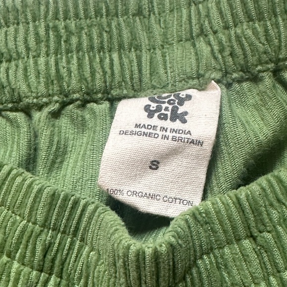 Lucy & Yak Billie Trousers in Pickle Green - Picture 3 of 5